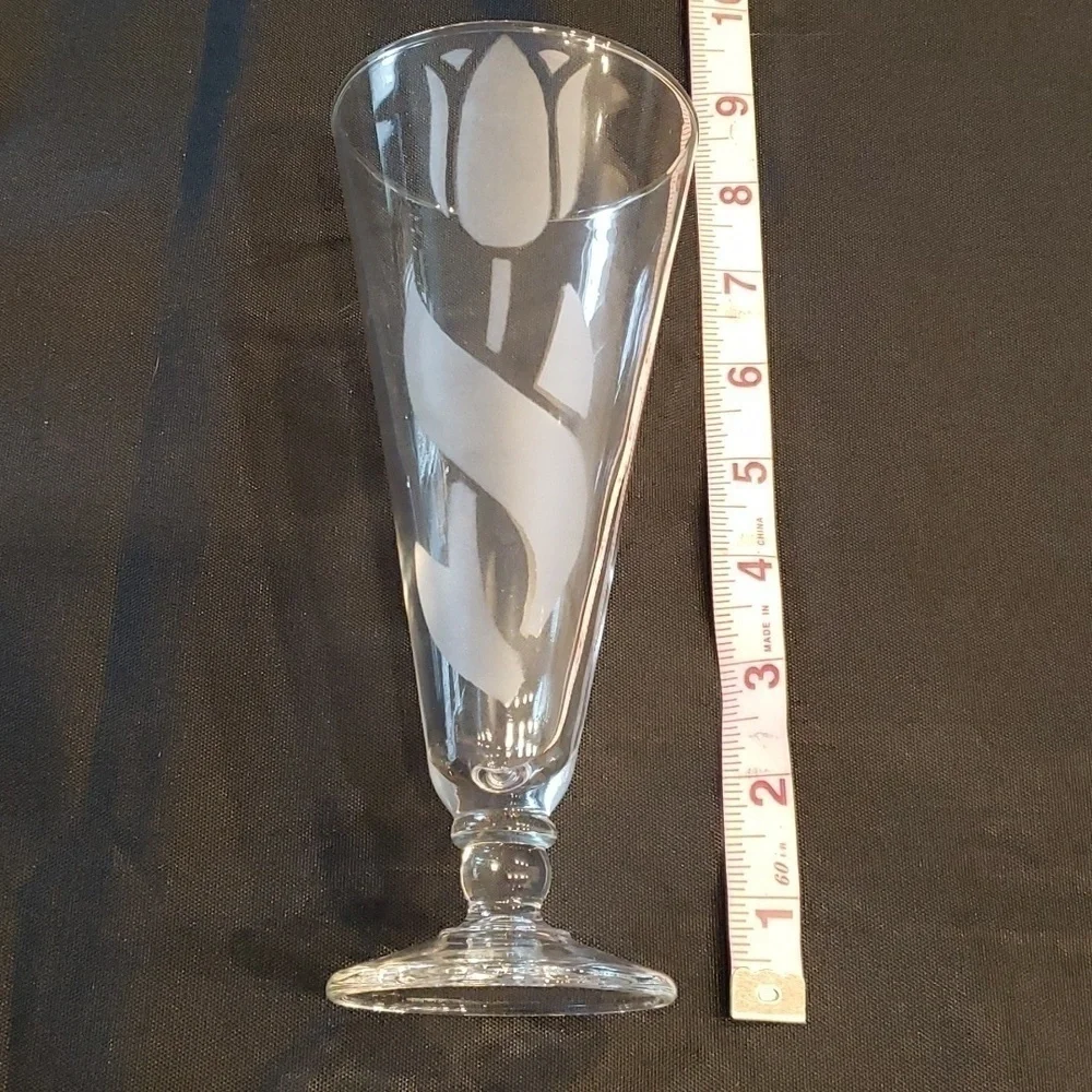 Vintage Pilsner Beer glasses with etched tulip design set of 4